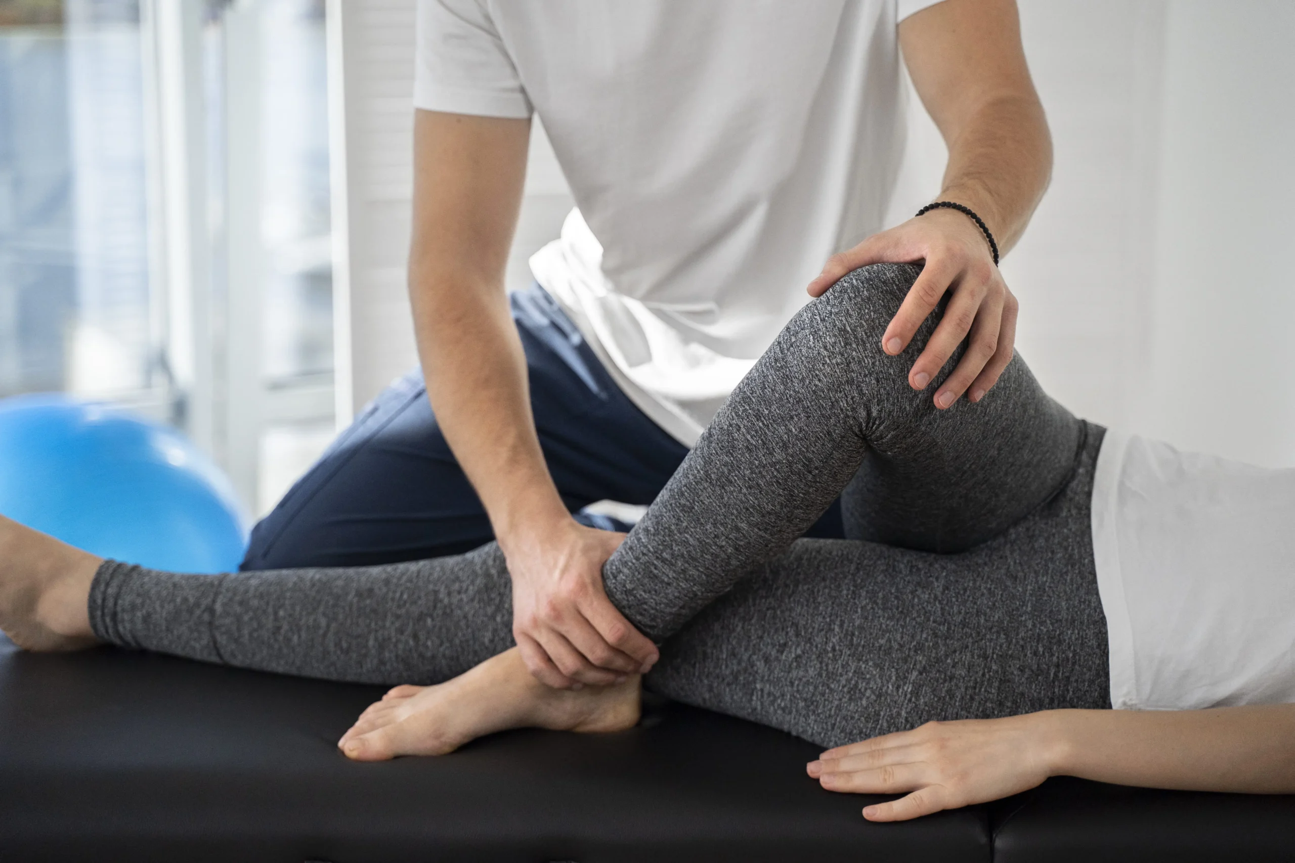 what to wear to physical therapy